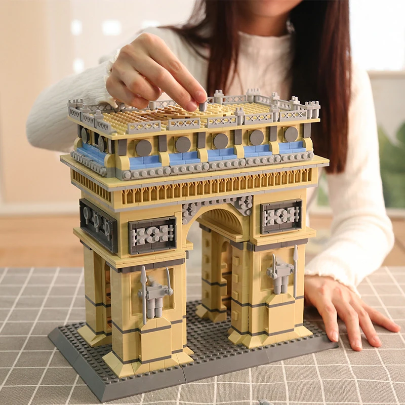Triumphal Arch Of France Build - Lego Set Creator review and price